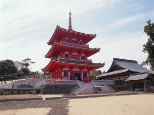 最教寺（三重の塔・霊宝館）